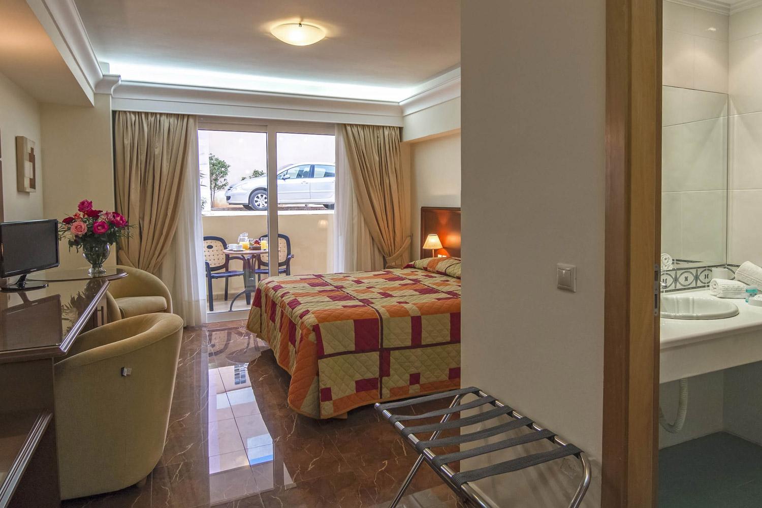 Porto Alegre Hotel Kalamaki Extérieur photo