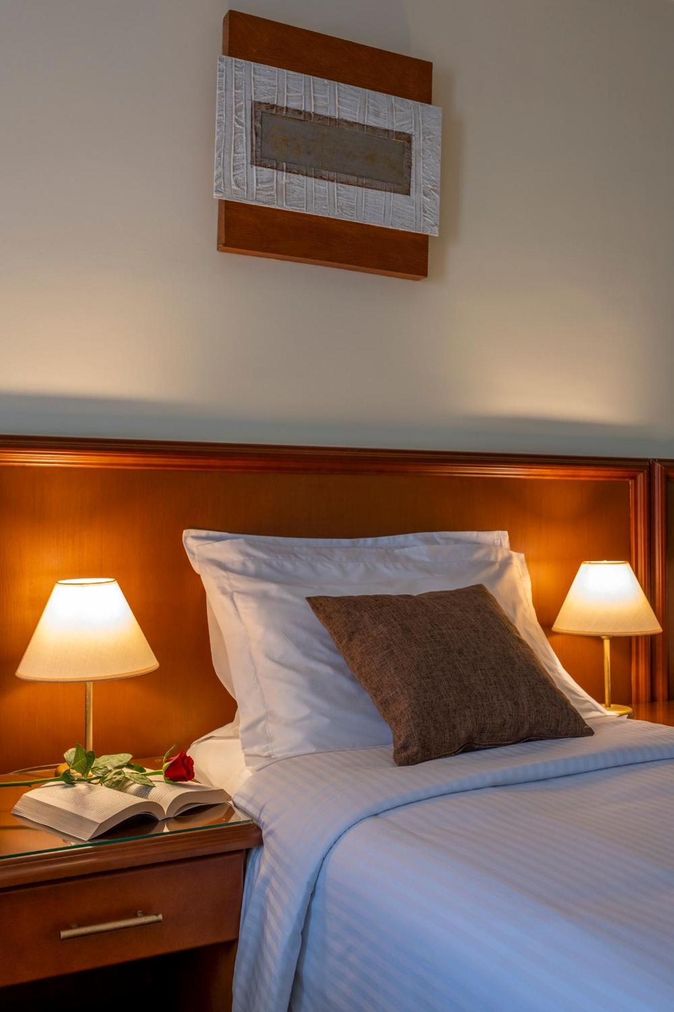 Porto Alegre Hotel Kalamaki Extérieur photo