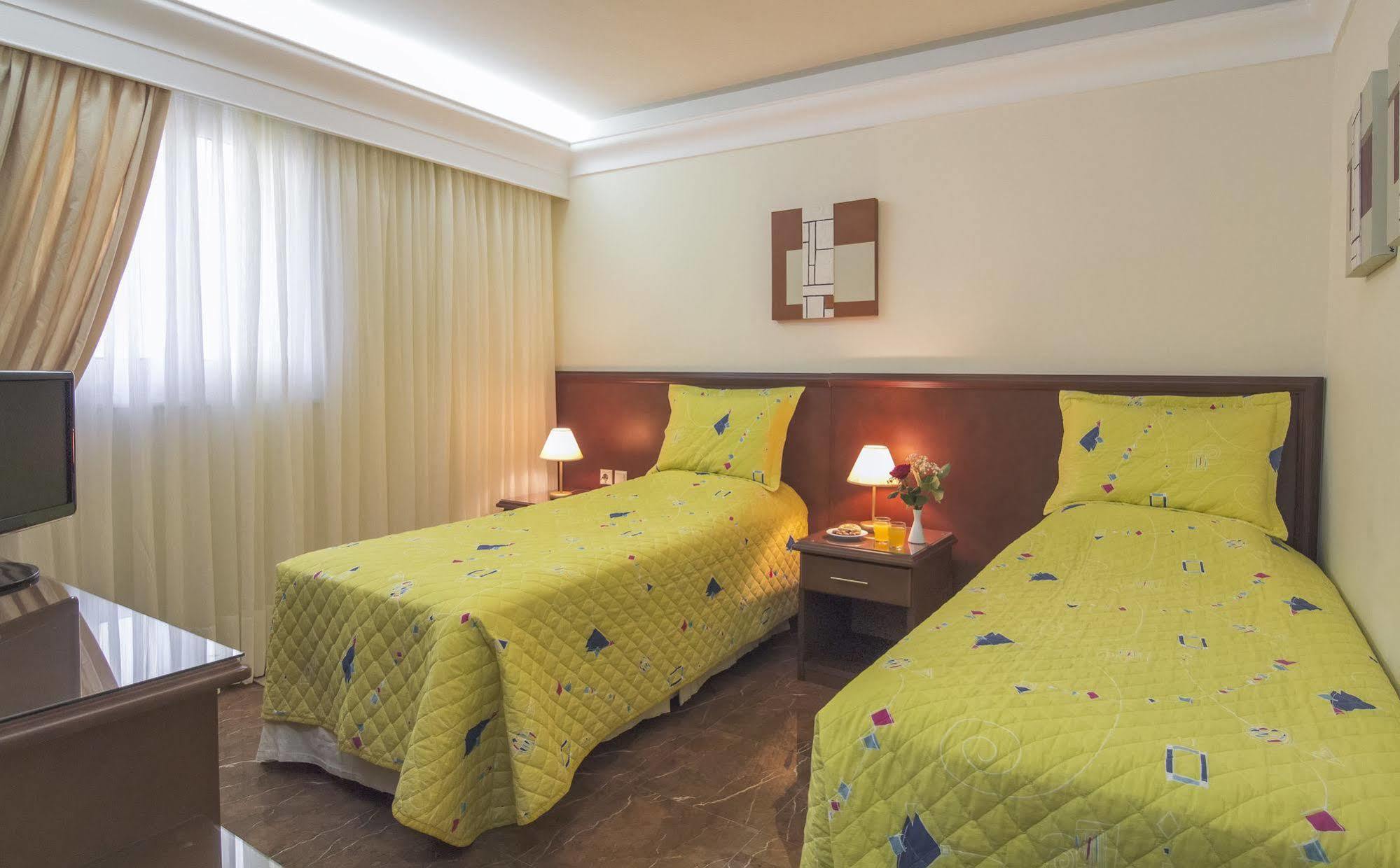 Porto Alegre Hotel Kalamaki Extérieur photo